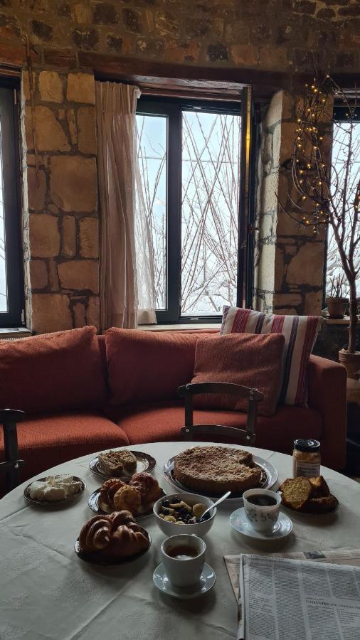 Αργουλιάς Aparthotel Tzermiádon Exteriör bild