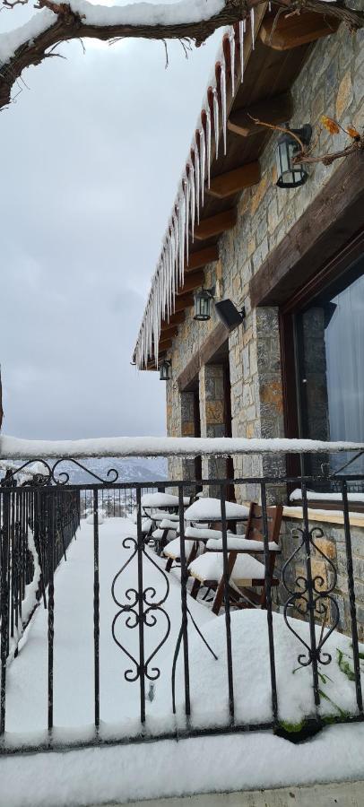 Αργουλιάς Aparthotel Tzermiádon Exteriör bild